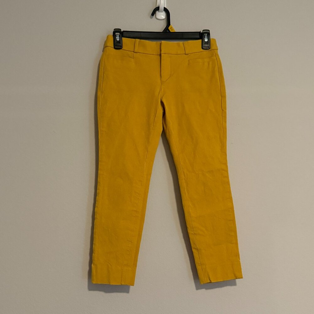 Banana Republic Mustard Chino Pants Size 00P